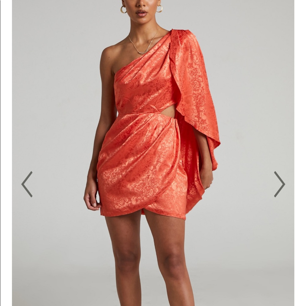 Size S Runaway the Label Serita dress in orange